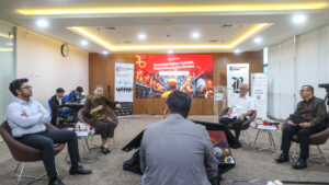 Menakar Tantangan, Daya Saing & Investasi Industri di RI